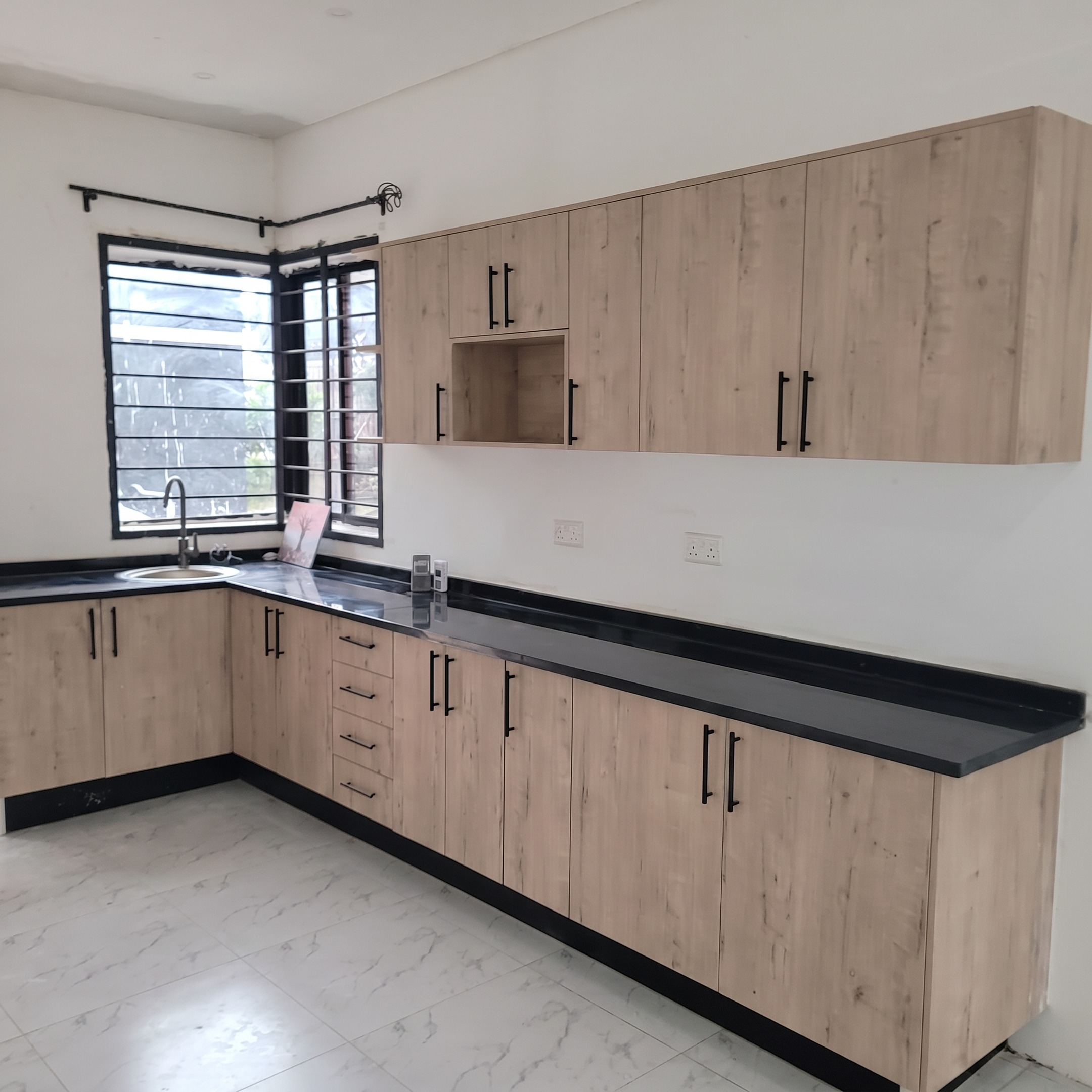 Natural Wood Grain Kitchen
